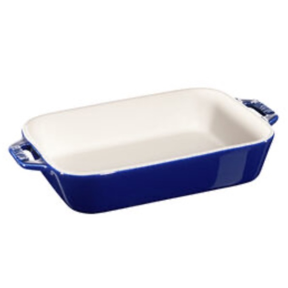 NWT Staub dark blue small baking dish